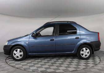 Подержанный автомобиль Renault Logan Sedan 2012 года (8 фото)