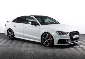 Подержанный автомобиль Audi RS 3 Sedan 2019 года (3 фото)
