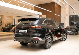 Новый Changan CS75PLUS 2025 (4 фото)