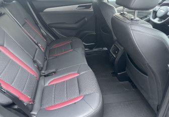 Подержанный автомобиль Haval F7 2022 года (11 фото)