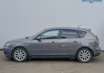 Подержанный автомобиль Mazda 3 Hatchback 2008 года (8 фото)