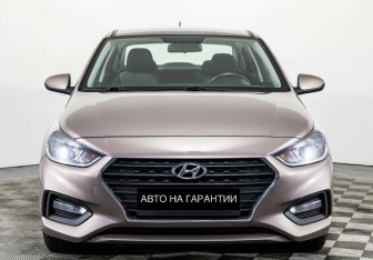 Подержанный автомобиль Hyundai Solaris Sedan 2019 года (2 фото)