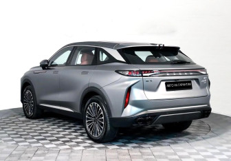 Подержанный автомобиль Exeed RX 2023 года (4 фото)