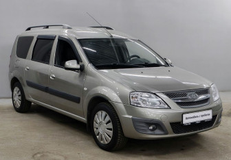 Подержанный автомобиль LADA (ВАЗ) Largus Wagon 2014 года (3 фото)