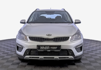 Подержанный автомобиль Kia Rio Hatchback 2019 года (2 фото)