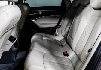 Подержанный автомобиль Audi A6 Sedan 2021 года (13 фото)