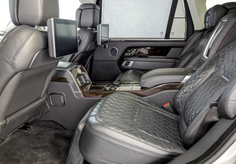 Подержанный автомобиль Land Rover Range Rover 2021 года (12 фото)