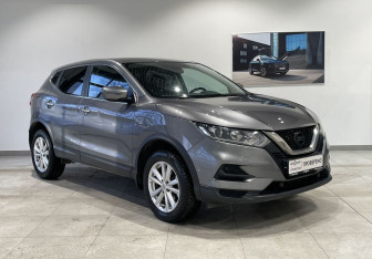 Подержанный автомобиль Nissan Qashqai 2020 года (3 фото)
