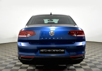 Подержанный автомобиль Volkswagen Passat Sedan 2020 года (4 фото)