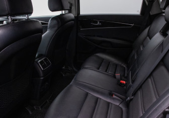 Подержанный автомобиль Kia Sorento 2019 года (12 фото)
