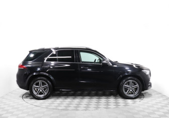 Подержанный автомобиль Mercedes-Benz GLE 2020 года (4 фото)