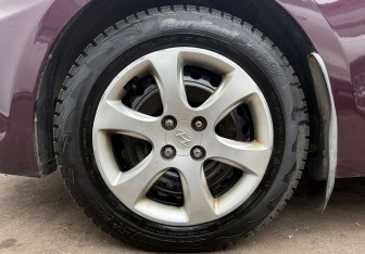 Подержанный автомобиль Hyundai Solaris Sedan 2012 года (9 фото)