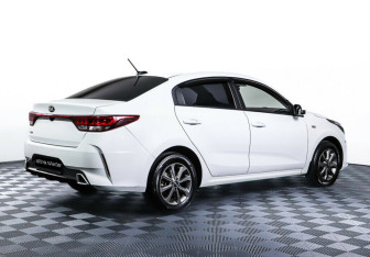 Подержанный автомобиль Kia Rio Sedan 2020 года (5 фото)