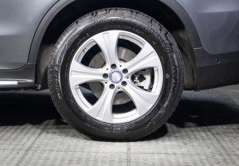 Подержанный автомобиль Mercedes-Benz GLC Coupe 2015 года (23 фото)