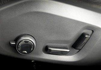 Подержанный автомобиль Volvo S90 2020 года (21 фото)