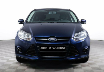 Подержанный автомобиль Ford Focus Hatchback 2013 года (2 фото)
