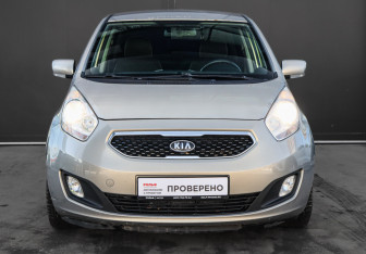 Подержанный автомобиль Kia Venga 2012 года (2 фото)