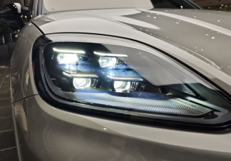 Новый Porsche Cayenne 2025 (7 фото)