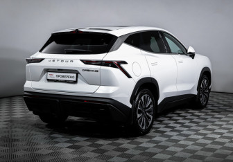 Подержанный автомобиль Jetour Dashing 2023 года (5 фото)