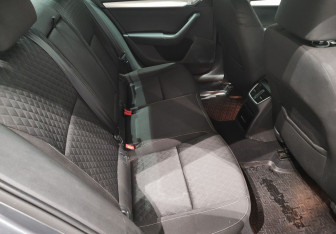 Подержанный автомобиль Skoda Octavia Wagon 2016 года (11 фото)