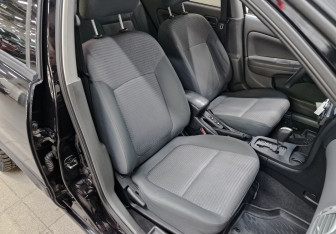 Подержанный автомобиль Nissan Almera Classic 2012 года (22 фото)