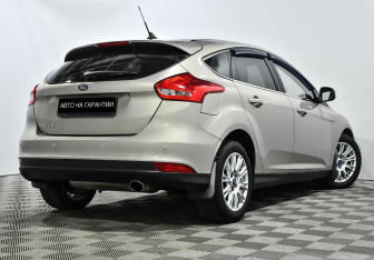 Подержанный автомобиль Ford Focus Hatchback 2018 года (3 фото)