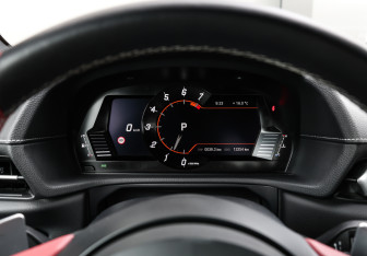 Подержанный автомобиль Toyota Supra 2019 года (11 фото)