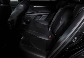 Подержанный автомобиль Toyota Camry Sedan 2020 года (10 фото)