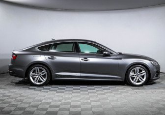 Подержанный автомобиль Audi A5 Liftback 2016 года (4 фото)