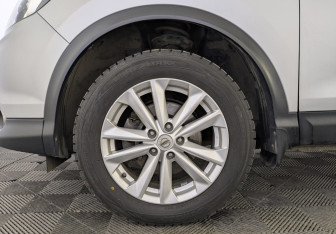 Подержанный автомобиль Nissan Qashqai 2019 года (12 фото)