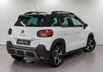 Подержанный автомобиль Citroen C3 Aircross 2018 года (5 фото)