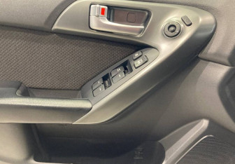 Подержанный автомобиль Kia Cerato Sedan 2012 года (16 фото)