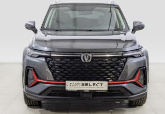 Подержанный автомобиль Changan CS35PLUS 2023 года (2 фото)