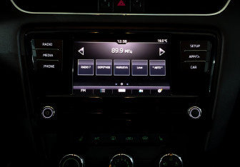 Подержанный автомобиль Skoda Octavia Liftback 2019 года (15 фото)