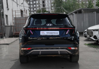 Подержанный автомобиль Hyundai Tucson 2022 года (5 фото)