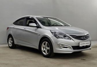 Подержанный автомобиль Hyundai Solaris Sedan 2016 года (3 фото)