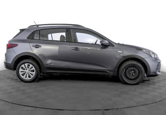 Подержанный автомобиль Kia Rio Hatchback 2021 года (4 фото)