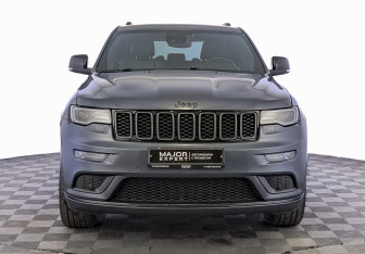 Подержанный автомобиль Jeep Grand Cherokee 2021 года (2 фото)