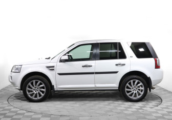Подержанный автомобиль Land Rover Freelander 2012 года (8 фото)