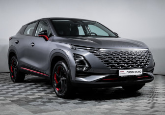 Подержанный автомобиль Omoda C5 2023 года (3 фото)