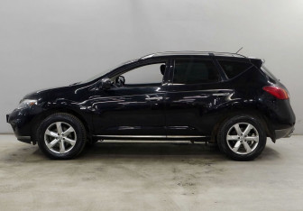Подержанный автомобиль Nissan Murano Suv 2010 года (8 фото)