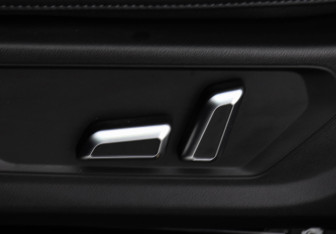 Подержанный автомобиль Haval H3 2024 года (15 фото)