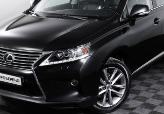 Подержанный автомобиль Lexus RX 2015 года (28 фото)