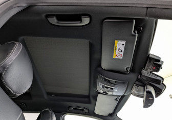 Подержанный автомобиль Mercedes-Benz GLE 2016 года (23 фото)