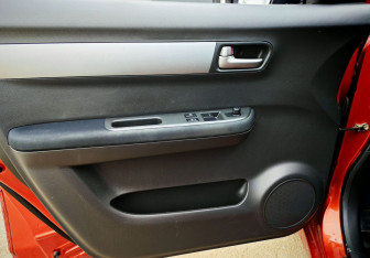 Подержанный автомобиль Suzuki Swift Hatchback 2008 года (15 фото)