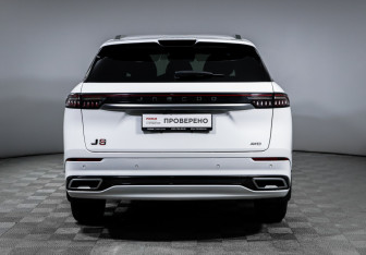 Подержанный автомобиль Jaecoo J8 2024 года (6 фото)