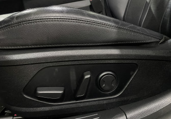 Подержанный автомобиль Kia K5 2020 года (28 фото)