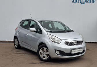 Подержанный автомобиль Kia Venga 2011 года (3 фото)