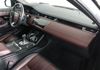 Подержанный автомобиль Land Rover Range Rover Evoque 2019 года (10 фото)