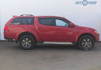 Подержанный автомобиль Mitsubishi L200 2008 года (4 фото)